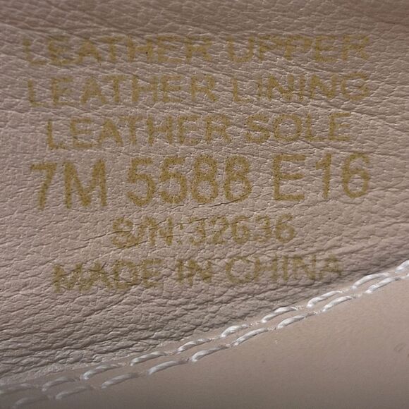 Tory Burch Womens Size 7 Colt Suede Covered Studs Block Heel Pump River Rock - Picture 5 of 7